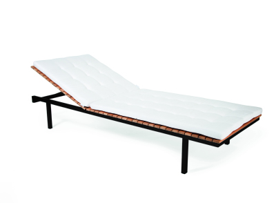 https://www.skargaarden.com/wp-content/uploads/2020/11/HÄRINGE_SUN_LOUNGER-400x294.jpg