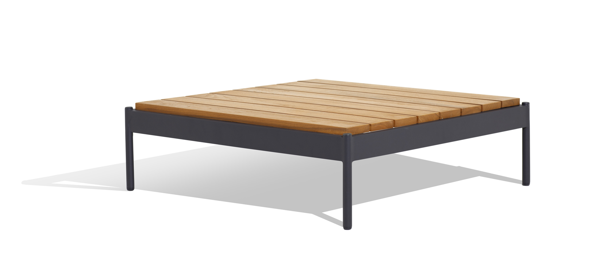 Lidö lounge table