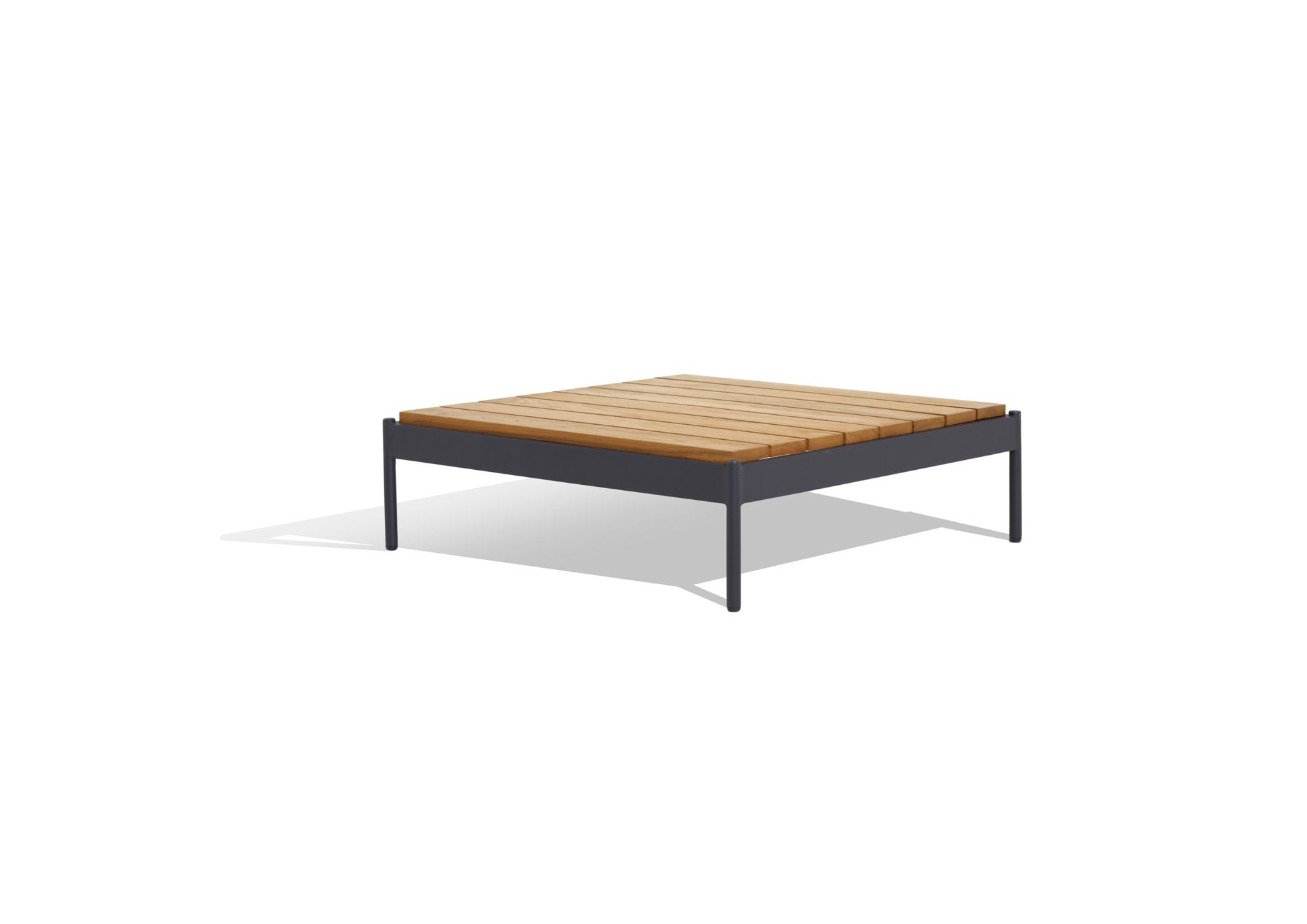 Lidö lounge table