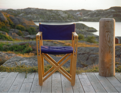https://www.skargaarden.com/wp-content/uploads/2021/02/Kryss_lounge_chair_photo_Johan_carlson_7-400x305.jpg